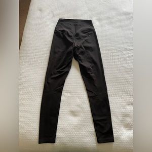 Balance Athletica (Vitality) Tenacity Pant - Midnight - Black Logo - Small